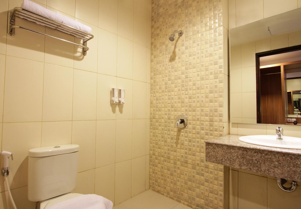 Akasa Hotel Kaliurang Esterno foto